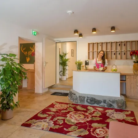 Hubertus.1 Apartamento *